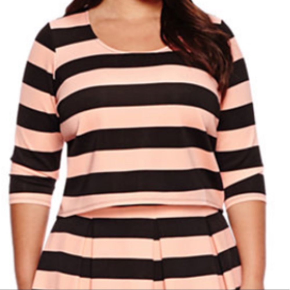 Boutique+ Ashley Nell Tipton Crop Top SZ 0X EUC